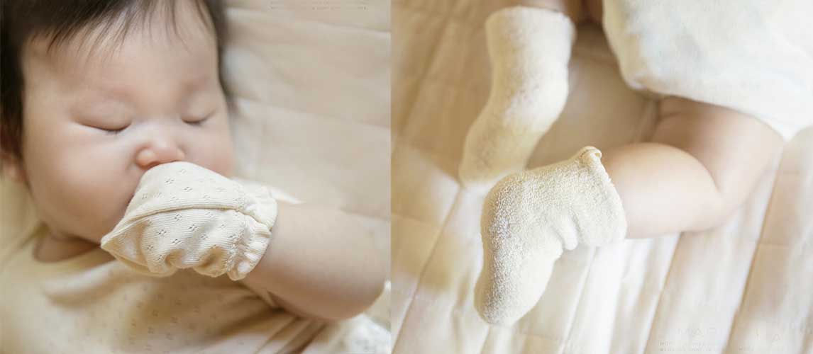 baby-gloves-and-socks